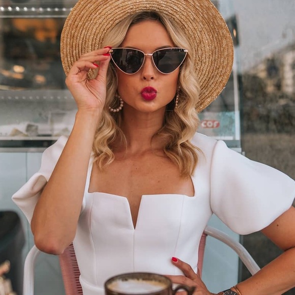 SOTM Accessories - new Oversize Butterfly Cat Eye Sunnies ☻ Gold